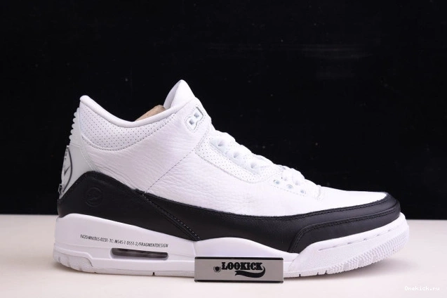 One Kick 3 FRAGMENT JORDAN AIR DA3595-100 0818
